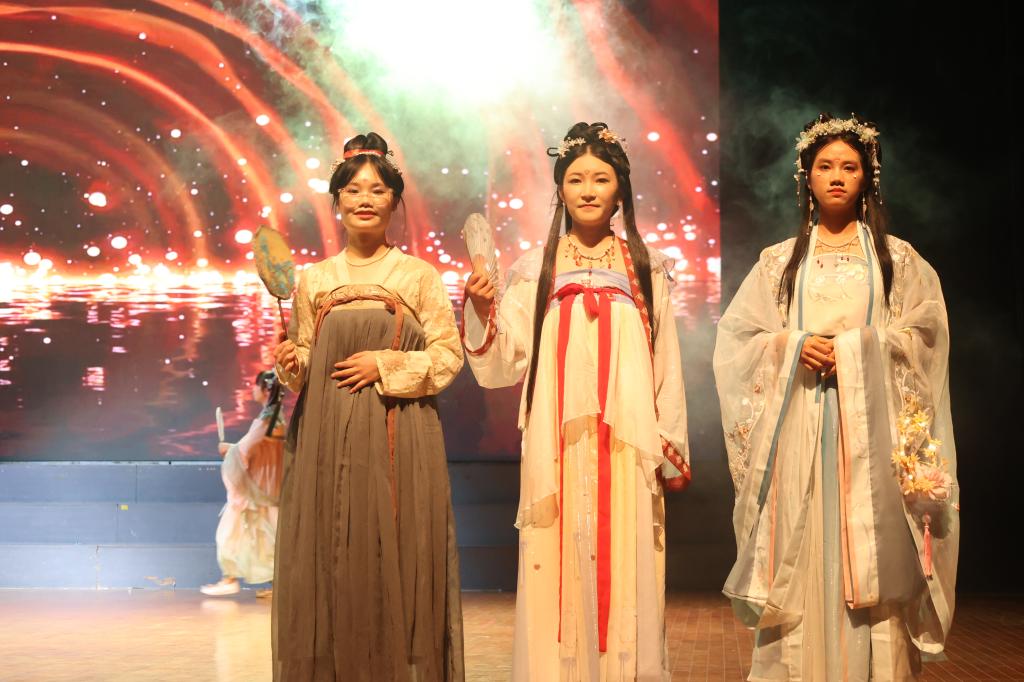 FUN乐天使官方网站